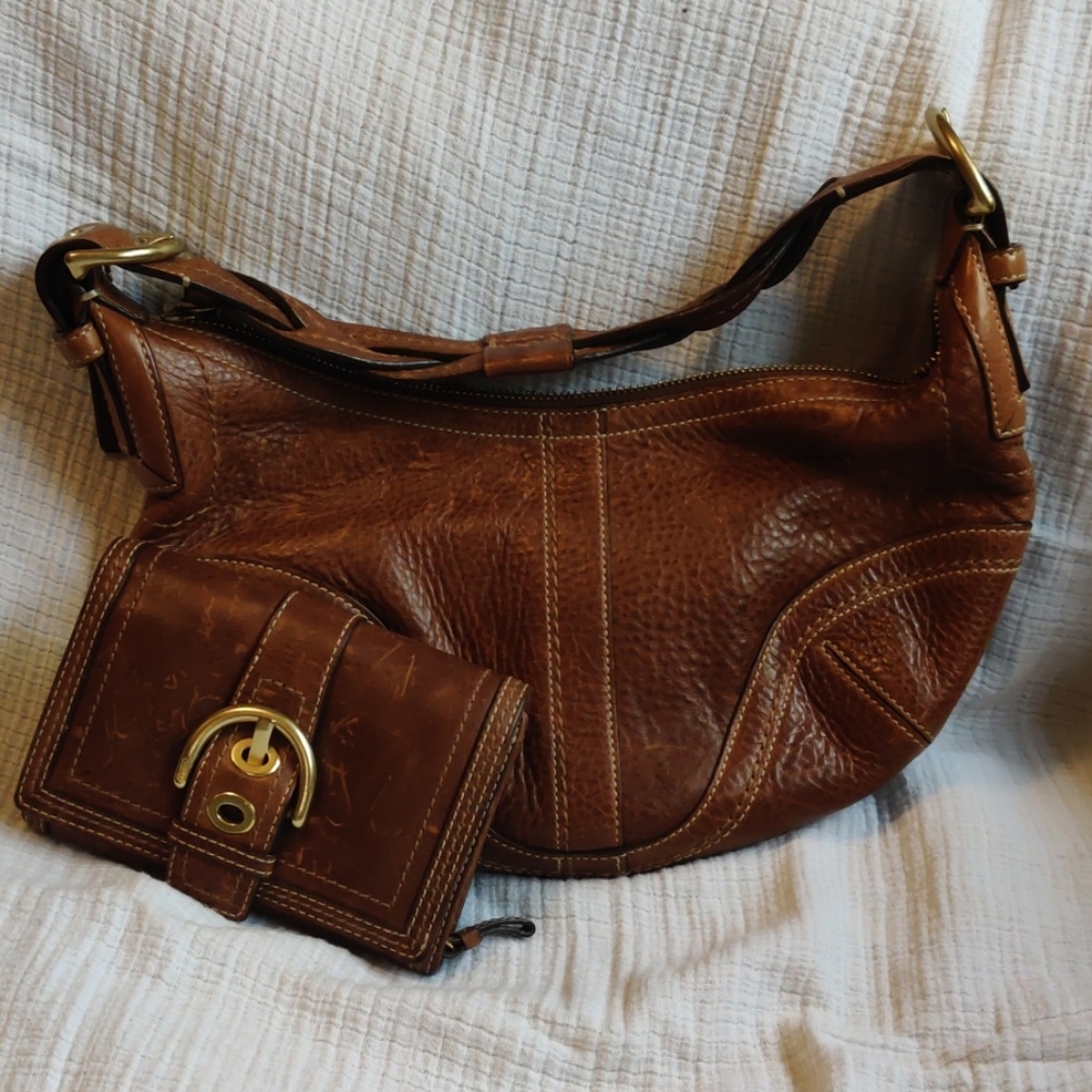Cognac shoulder Coach purse